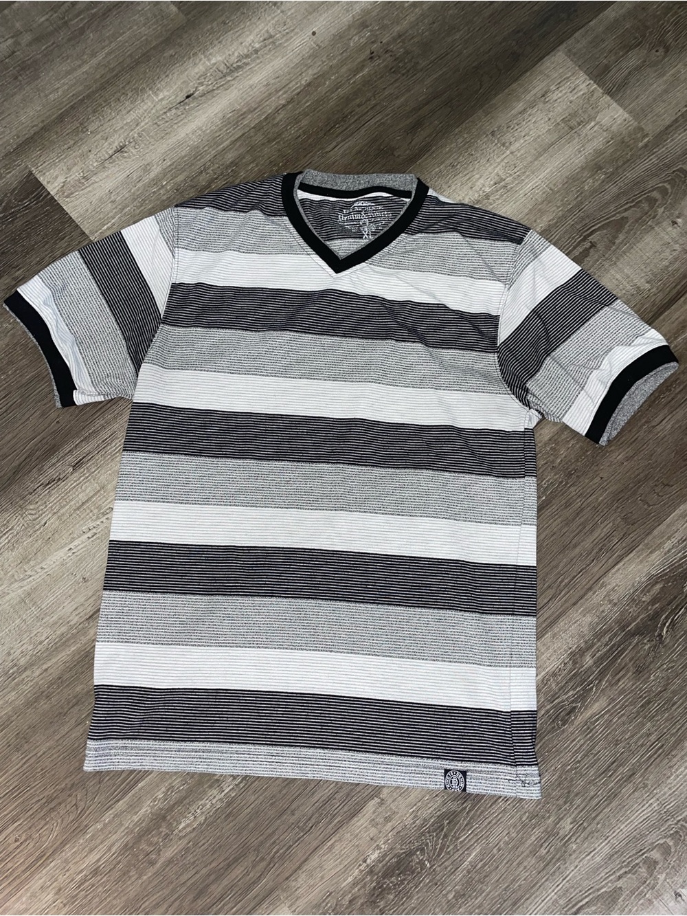 Men's Striped V-Neck Short Sleeve Tee - Black & White